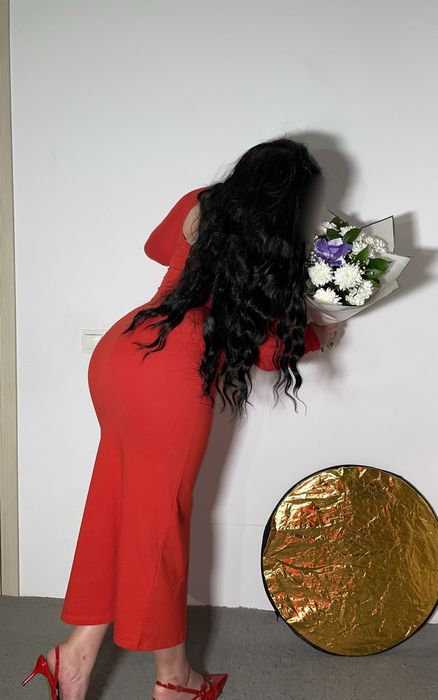 Тайная жизнь на виду: почему политики и знаменитости выбирают услуги эскортов Тайная жизнь на виду: почему политики и знаменитости выбирают услуги эскортов